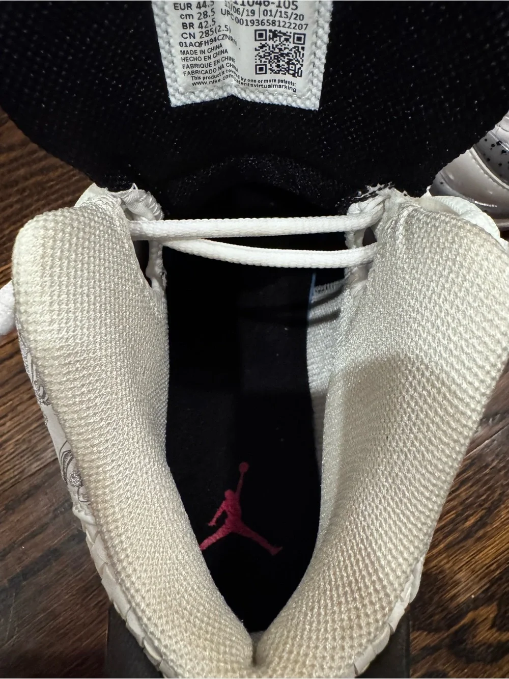 Jordan stylish sneakers